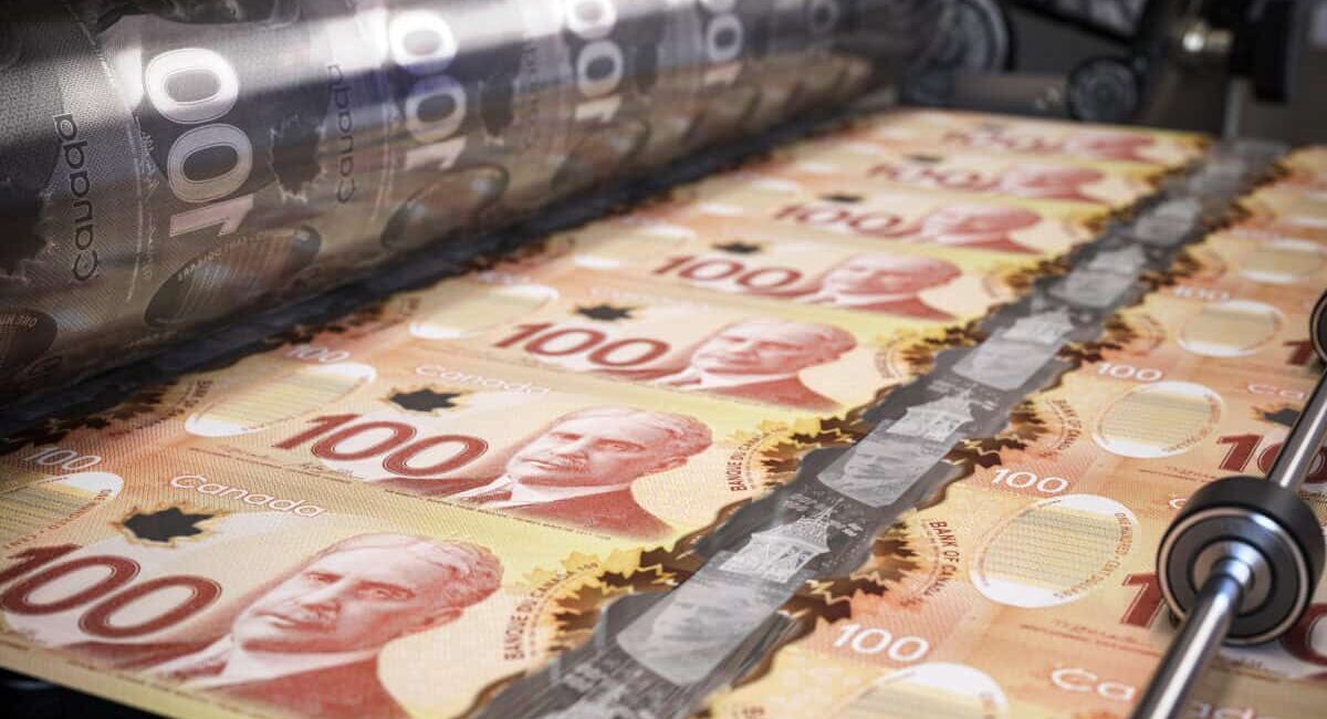 Here’s How I’d Turn $14,000 in a TFSA Into a Cash Machine