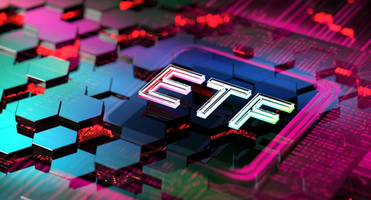 Is VFV a Good ETF for Canadian Investors?